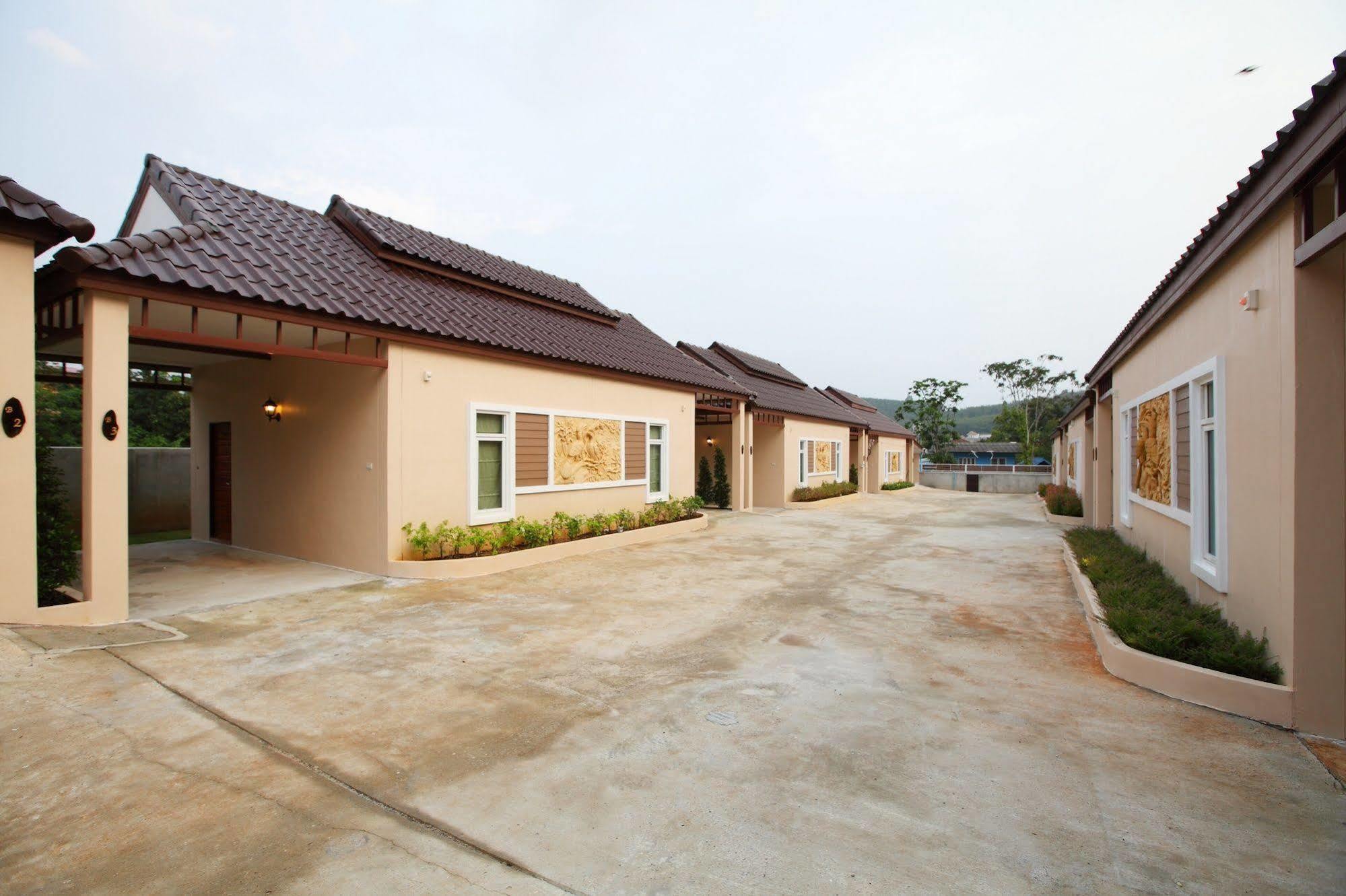 Pongjun Resort Hat Yai Exterior foto